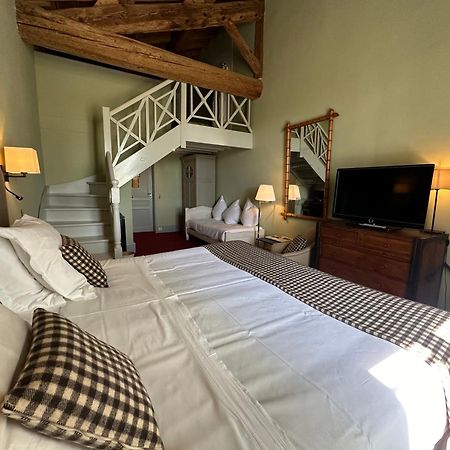 Le Mas De Peint - Hotel Et Restaurant Арль Экстерьер фото