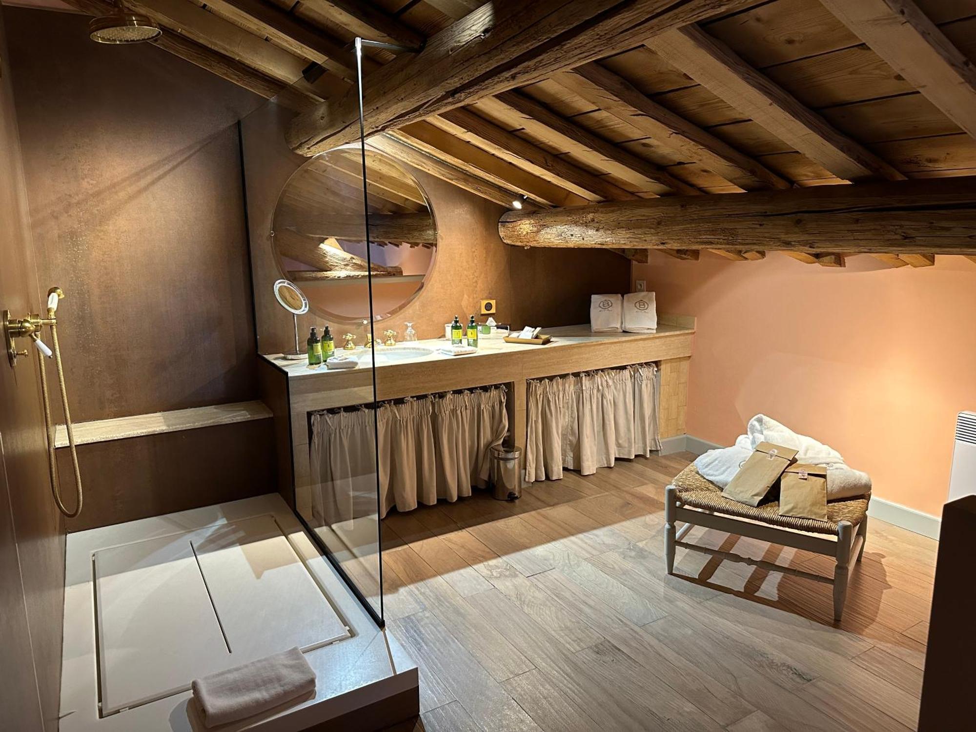 Le Mas De Peint - Hotel Et Restaurant Арль Экстерьер фото